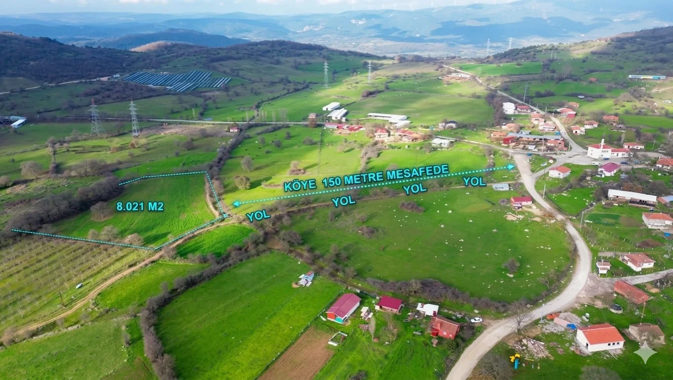 ÇANAKKALE LAPSEKİ HARMANCIK KÖYÜ'NDE KÖYCİVARI 8.021 M2 ARAZİ